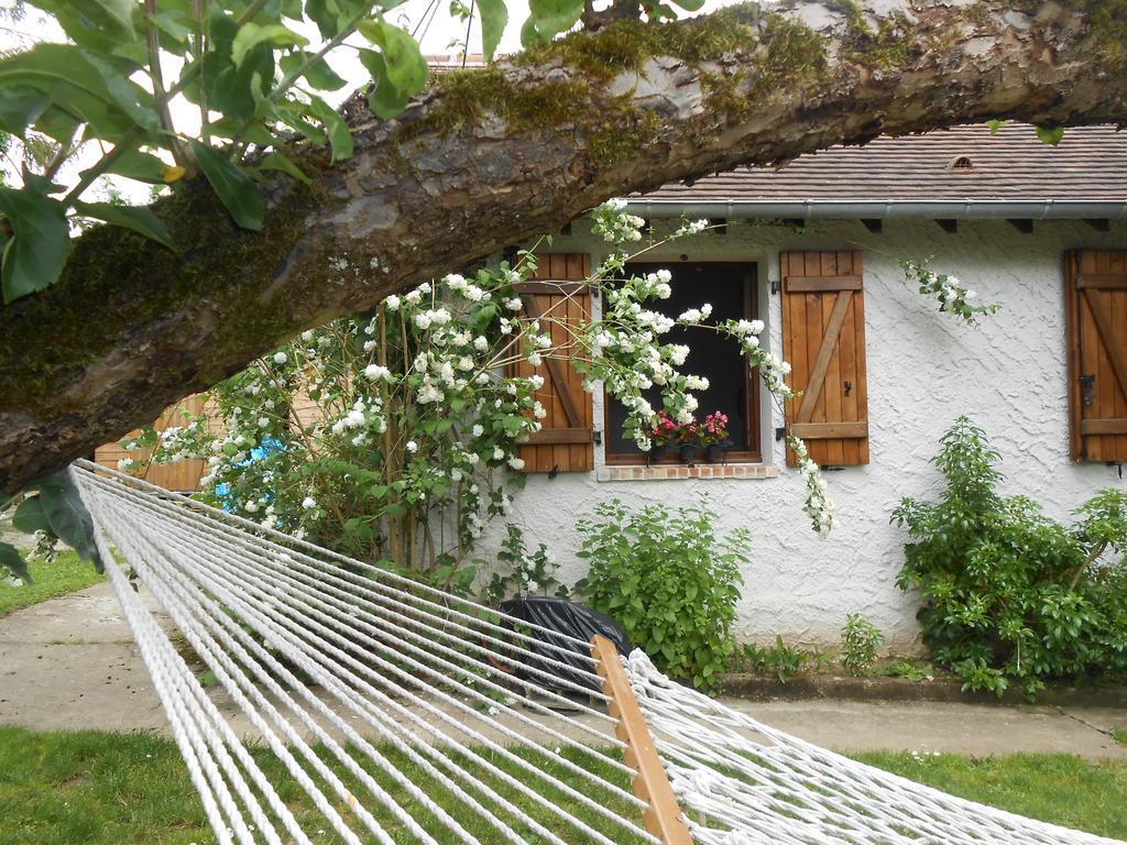 Aux Marguerites Villa Sainte-Genevieve-les-Gasny Værelse billede