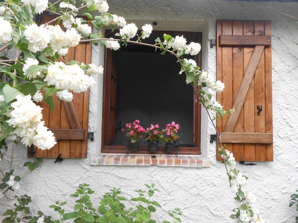 Aux Marguerites Villa Sainte-Genevieve-les-Gasny Værelse billede